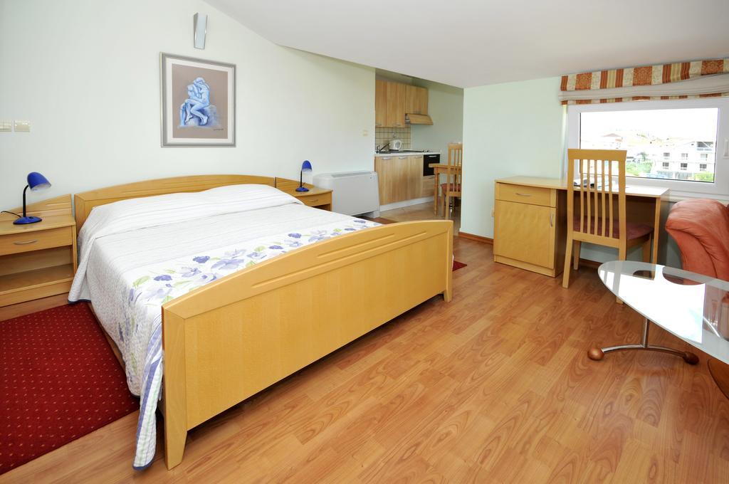 Apartments Villa Lida Trogir Kültér fotó