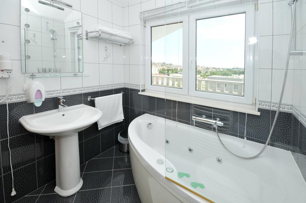 Apartments Villa Lida Trogir Kültér fotó